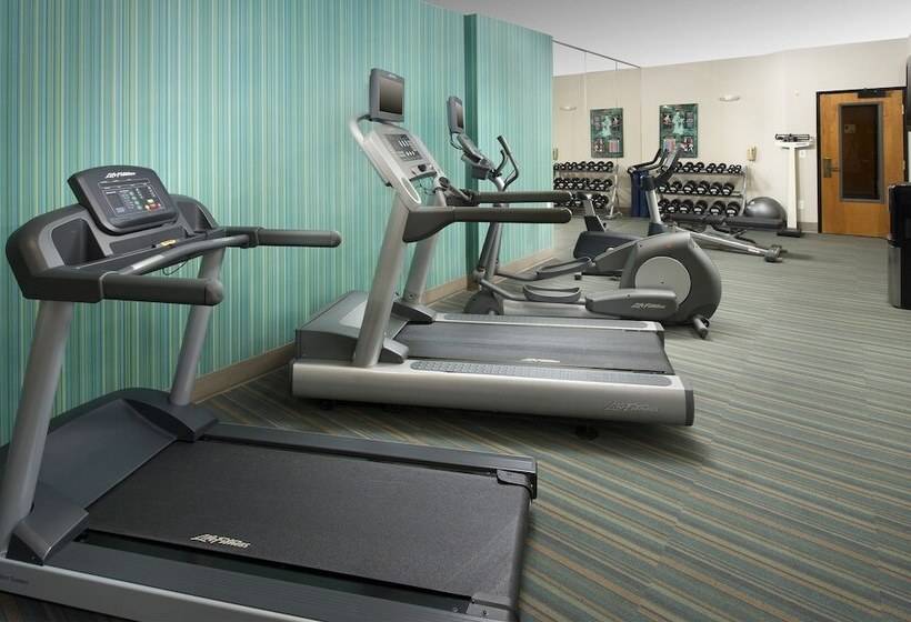 هتل Holiday Inn Express & Suites San Antonio Downtown Market Area, An Ihg