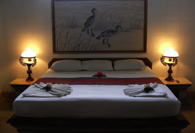 酒店 Jalan Jalan Villas & Spa