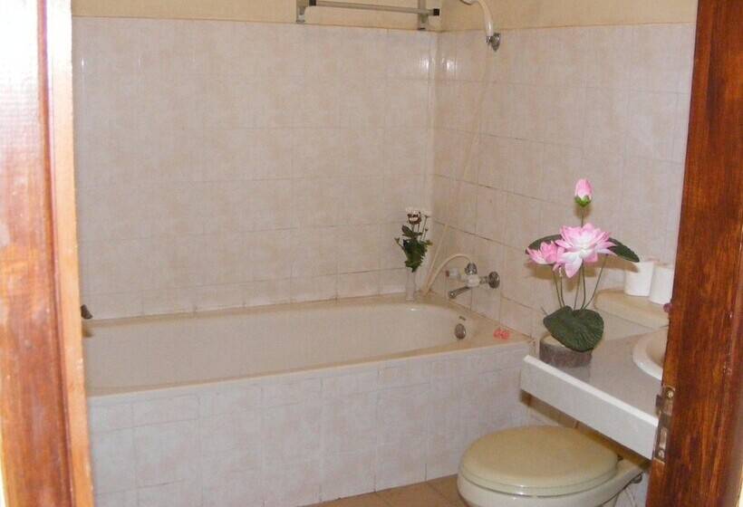 酒店 Jalan Jalan Villas & Spa