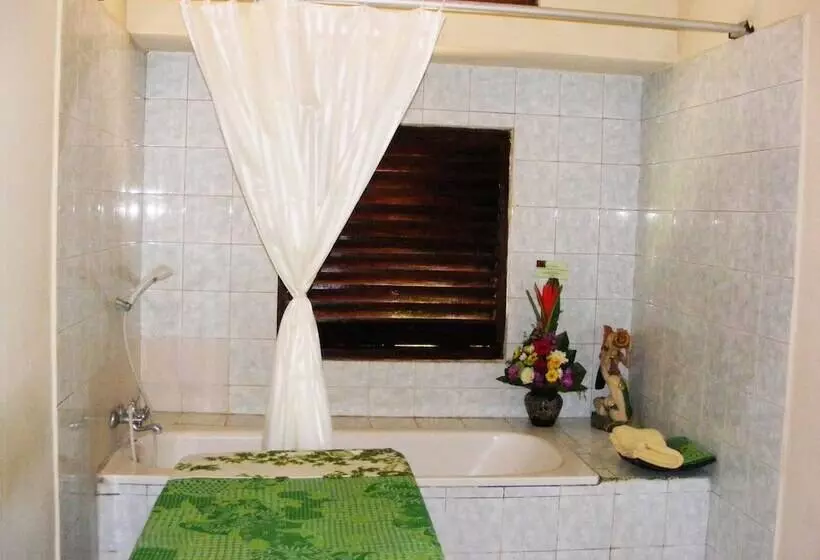 酒店 Jalan Jalan Villas & Spa