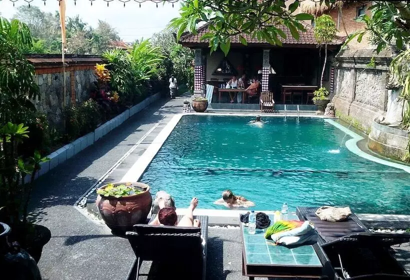 酒店 Jalan Jalan Villas & Spa