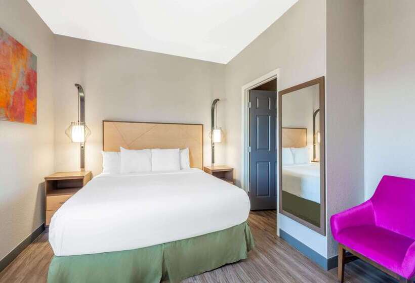 فندق La Quinta Inn & Suites By Wyndham Ft. Pierce