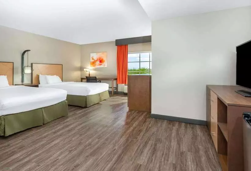 ホテル La Quinta Inn & Suites By Wyndham Ft. Pierce