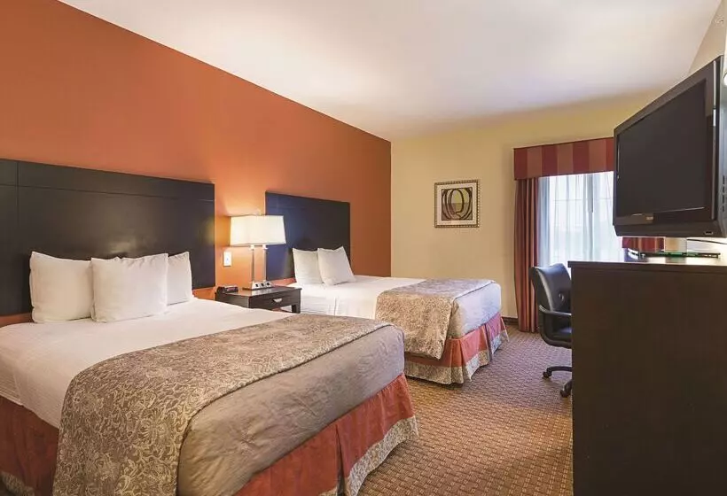 Hotel La Quinta By Wyndham Houston East At Normandy