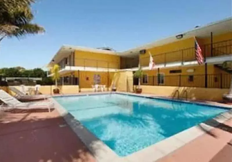 Hotel Lotus Of Lompoc   A Great Hospitality Inn