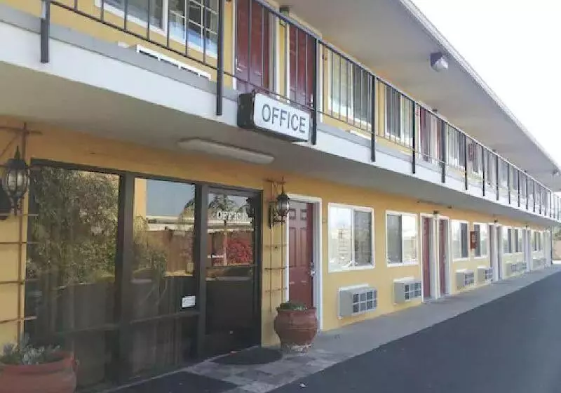 Hotel Lotus Of Lompoc   A Great Hospitality Inn