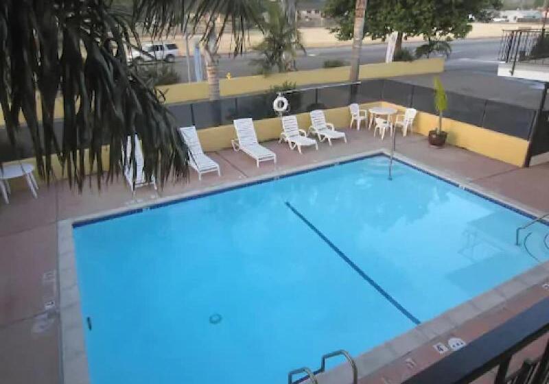 فندق Lotus Of Lompoc   A Great Hospitality Inn