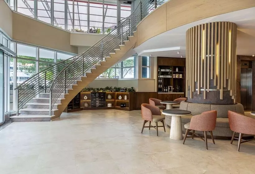 فندق Marriott Executive Apartments Panama City, Finisterre