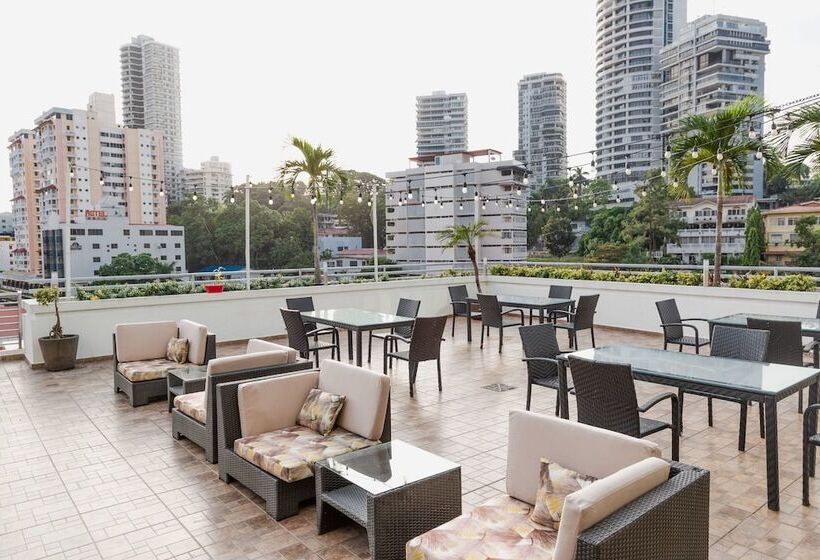 בית מלון כפרי Marriott Executive Apartments Panama City, Finisterre