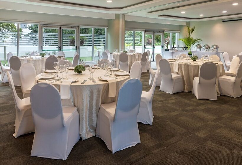 בית מלון כפרי Marriott Executive Apartments Panama City, Finisterre