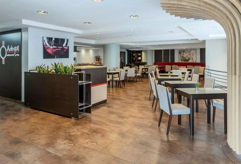 فندق Marriott Executive Apartments Panama City, Finisterre