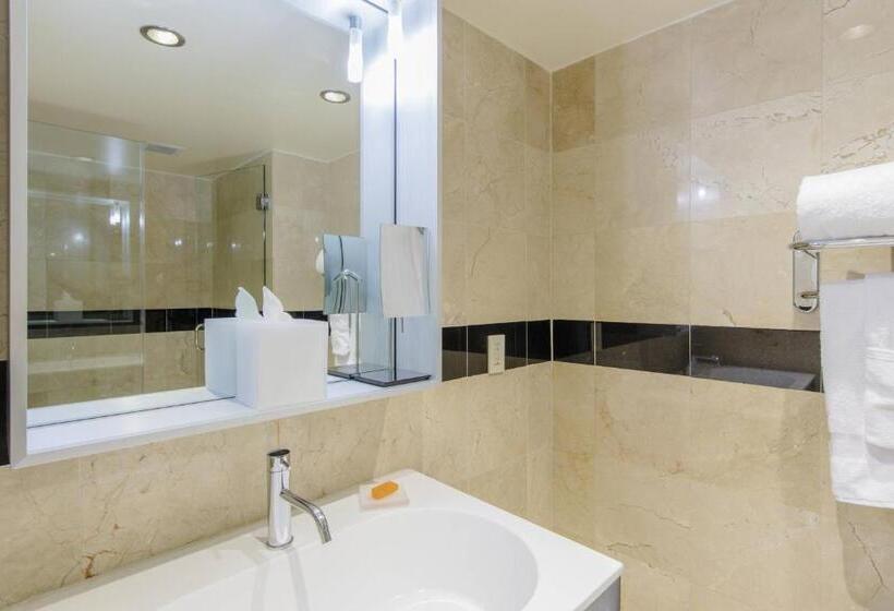 Hotel Marriott Vacation Club®, South Beach   