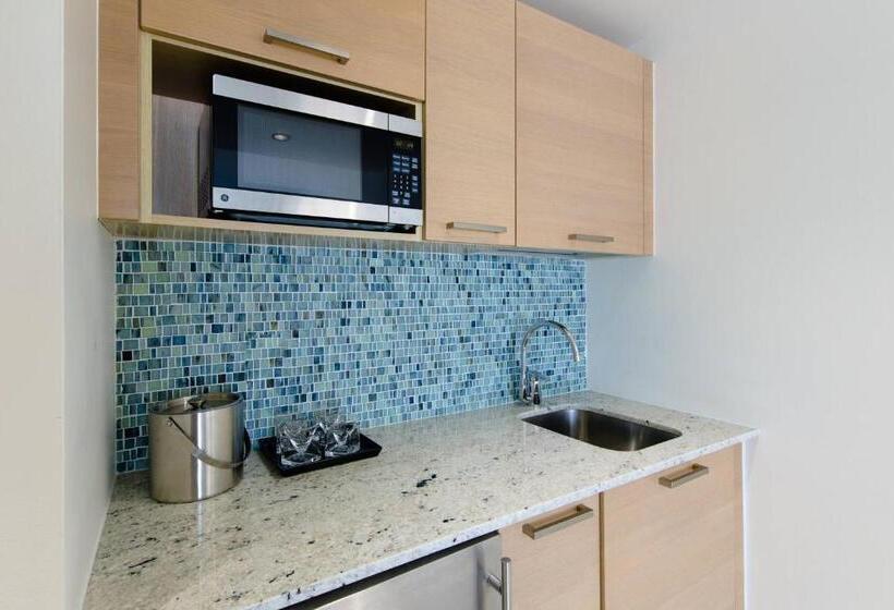 Hotel Marriott Vacation Club®, South Beach   