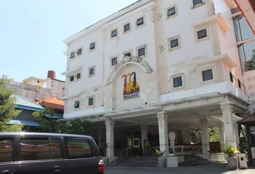 ホテル Melasti Kuta Bungalows & Spa