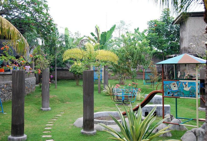 Отель Dolphin  Bali