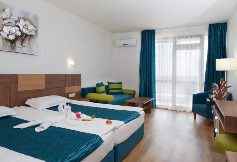 בית מלון כפרי Paradise Beach Residence   Ultra All Inclusive