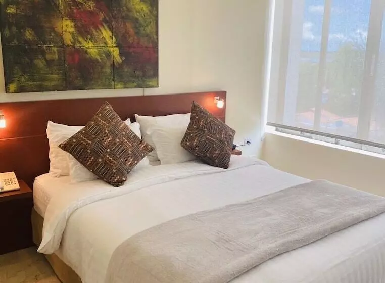 Szálloda Plazamar Pacifico