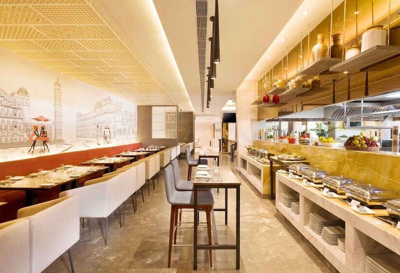 בית מלון כפרי Radisson Jaipur City Center