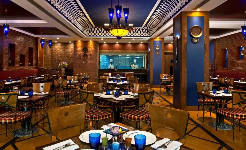 בית מלון כפרי Radisson Jaipur City Center