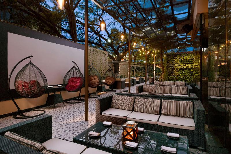 בית מלון כפרי Radisson Jaipur City Center