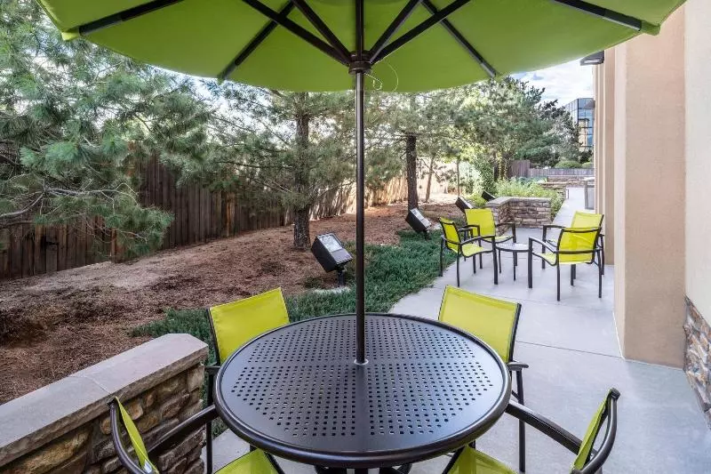 Отель Springhill Suites By Marriott Colorado Springs South