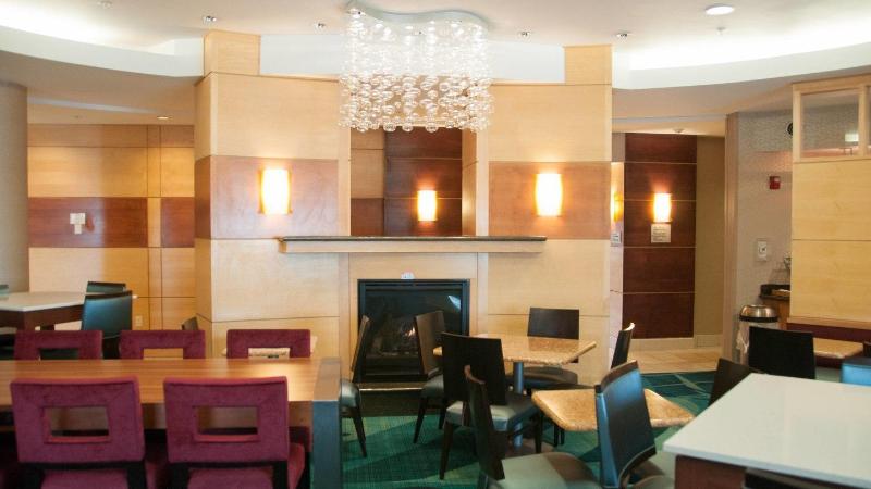 هتل Springhill Suites By Marriott Colorado Springs South