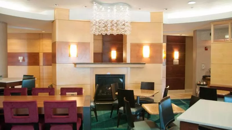 Отель Springhill Suites By Marriott Colorado Springs South