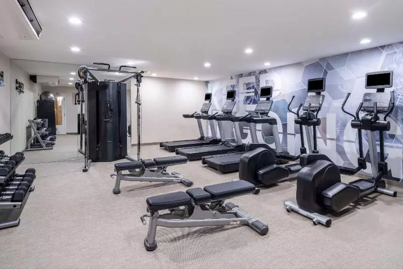 Отель Springhill Suites By Marriott Colorado Springs South