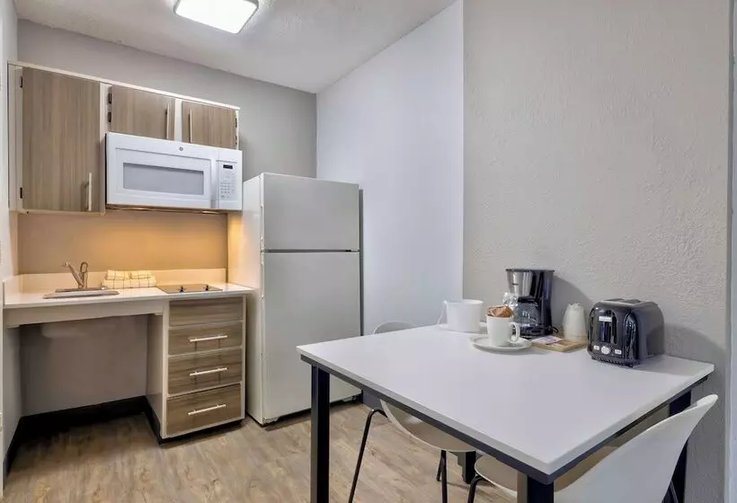 ホテル Studio 6 Dallas, Tx  North  Richardson