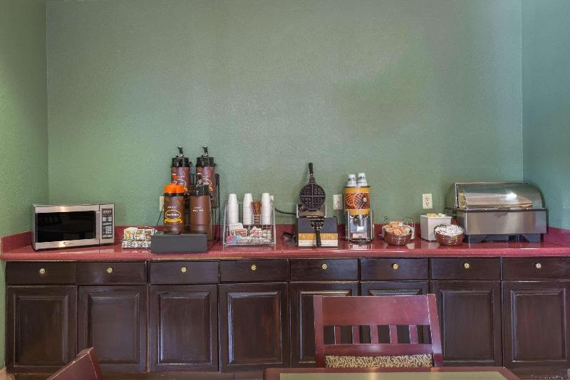 فندق Quality Inn & Suites