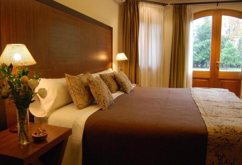 فندق Suter Petit