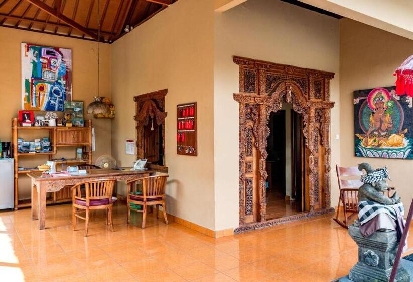 酒店 Tanah Merah Art Resort