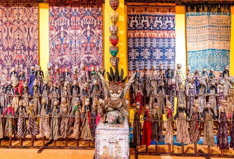 酒店 Tanah Merah Art Resort