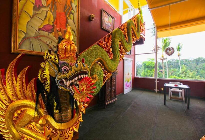 酒店 Tanah Merah Art Resort