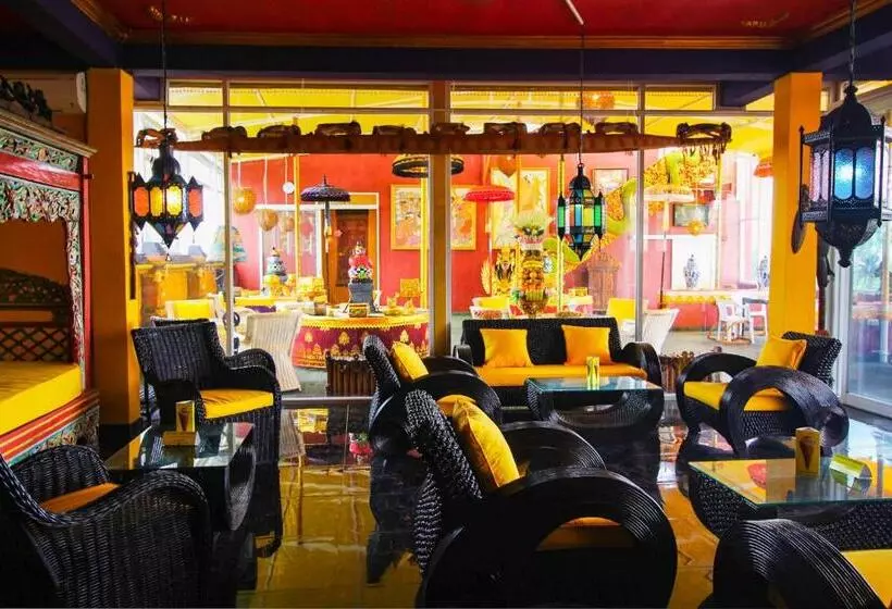 酒店 Tanah Merah Art Resort