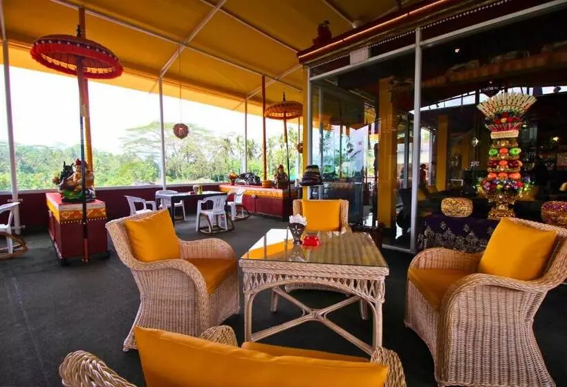 酒店 Tanah Merah Art Resort