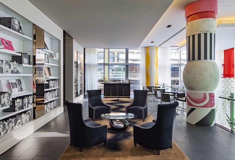 فندق Thewit Chicago, A Hilton