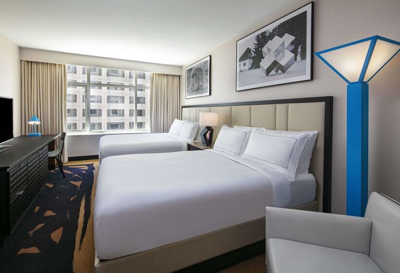 فندق Thewit Chicago, A Hilton