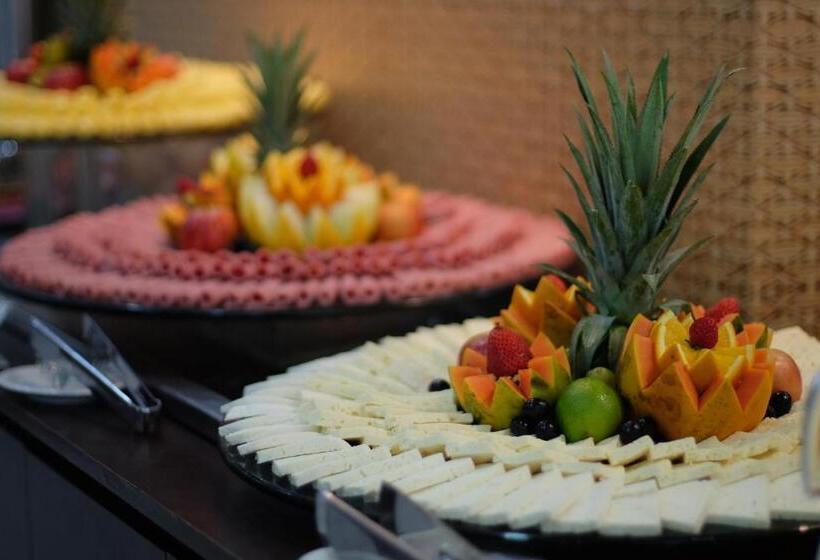 فندق Tropical Executive