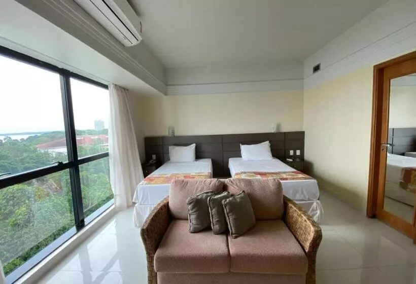 בית מלון כפרי Tropical Executive