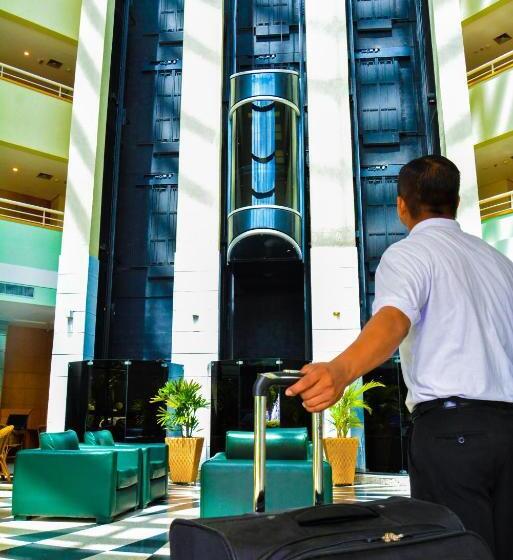 فندق Tropical Executive