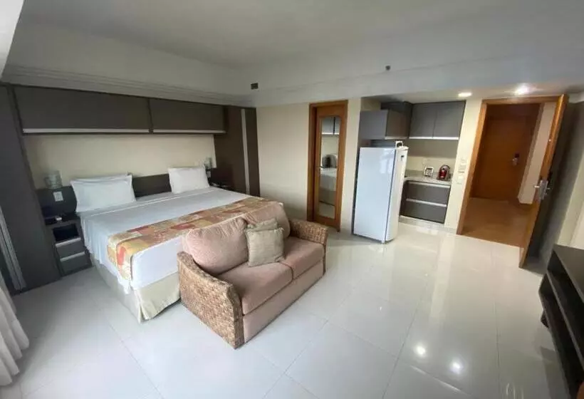 בית מלון כפרי Tropical Executive