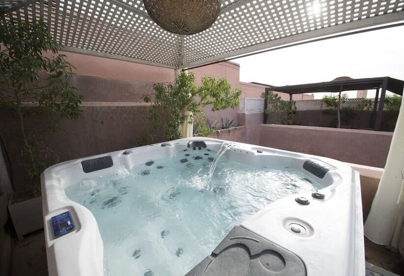 Riad Vendome & Spa