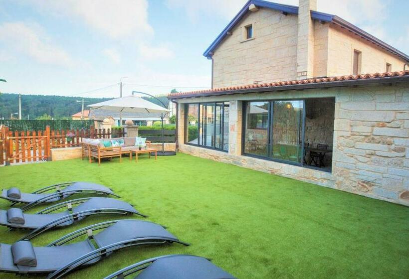 Hospedium Galitrips A Casa De Lucho