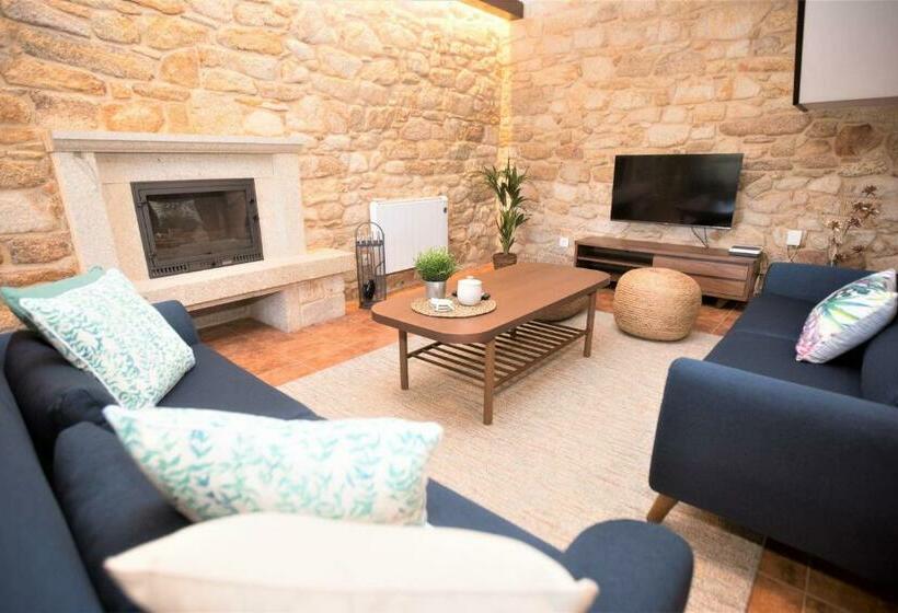 Hospedium Galitrips A Casa De Lucho