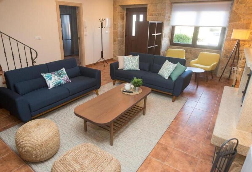 Hospedium Galitrips A Casa De Lucho