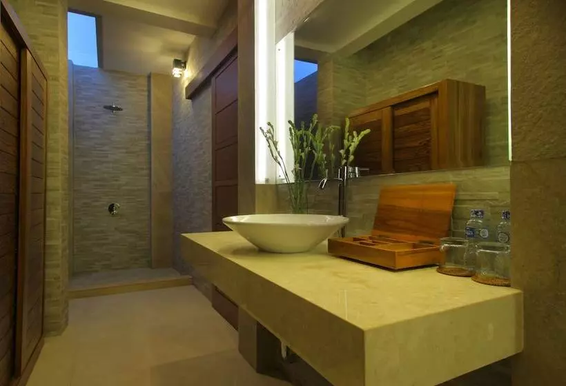 Bali Nyuh Gading Villas