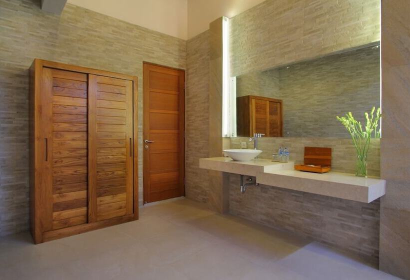 Bali Nyuh Gading Villas