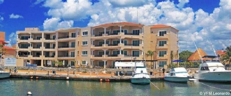 فندق Aventuras Club Marina