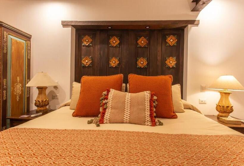 هتل Boutique Los Pasos & Spa